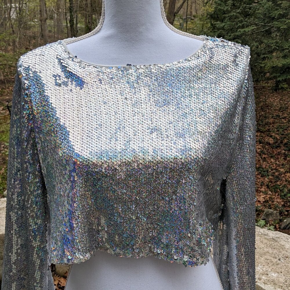 Hot and Delicious cropped sequin top NWOT